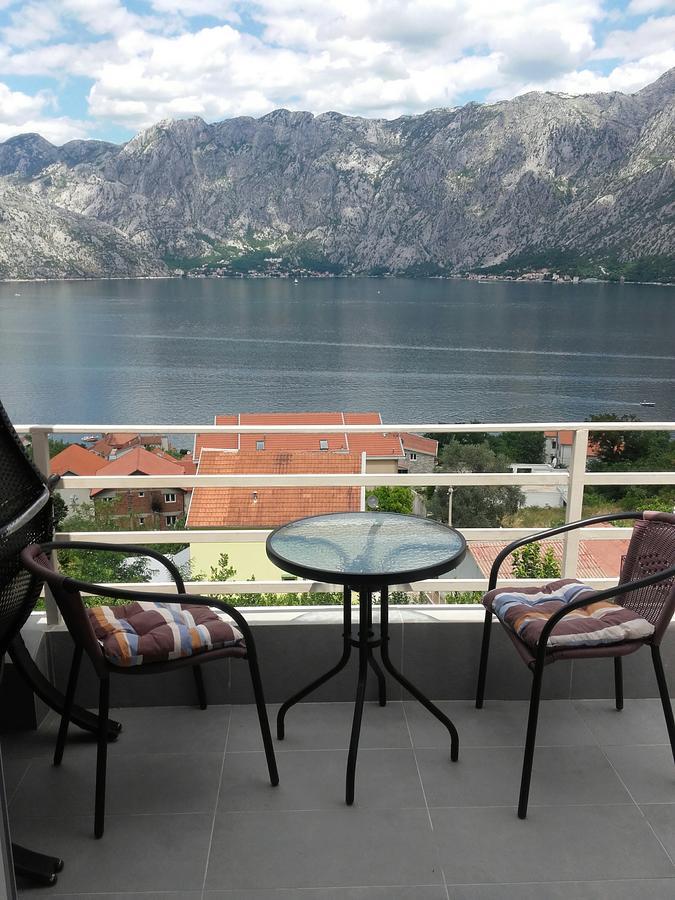 Apartment Marija Kotor Exterior foto